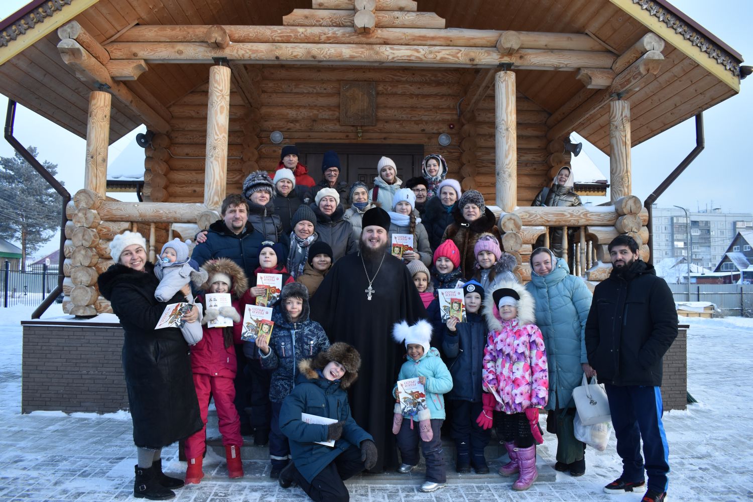 В нашем храме побывали гости из Покровского прихода